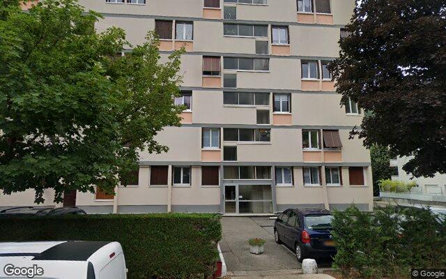 Façade : 305 rue du 8 Mai 1945, Vizille