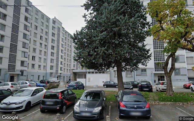 Façade : 18 avenue Général Roux, Le Pont-de-Claix