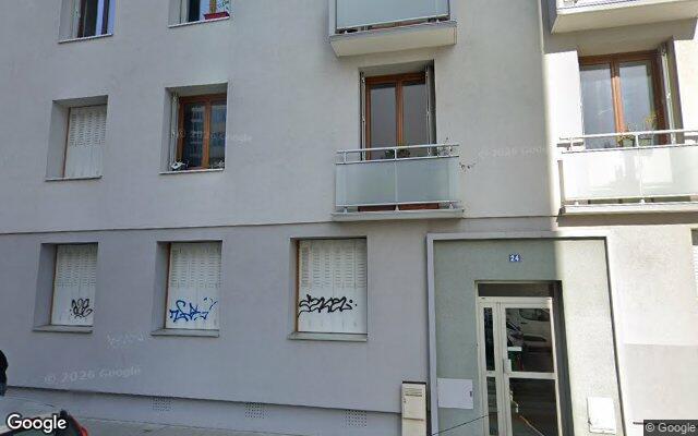Façade : 24 rue Docteur Calmette, Grenoble