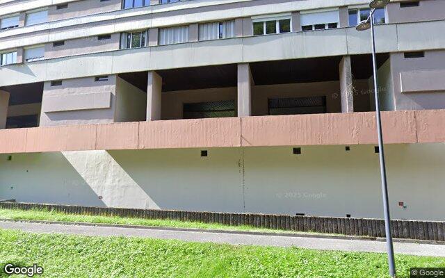 Façade : 14 place Jean Moulin, Grenoble