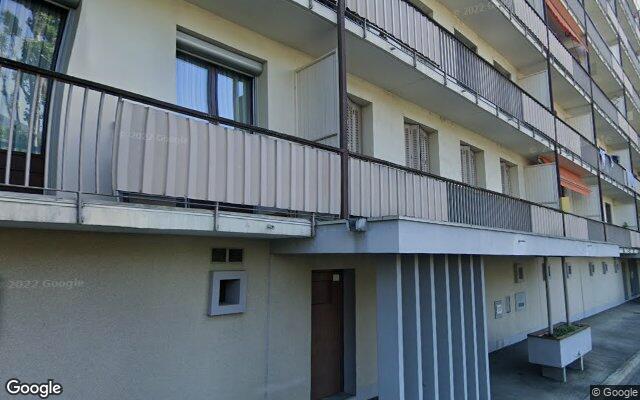 Façade : 28 rue des bonnais, Saint-Égrève